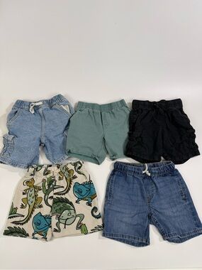 Boys’ Shorts Bundle of 5 size 3T- denim- lizard- cargo- elastic waist- H&M etc